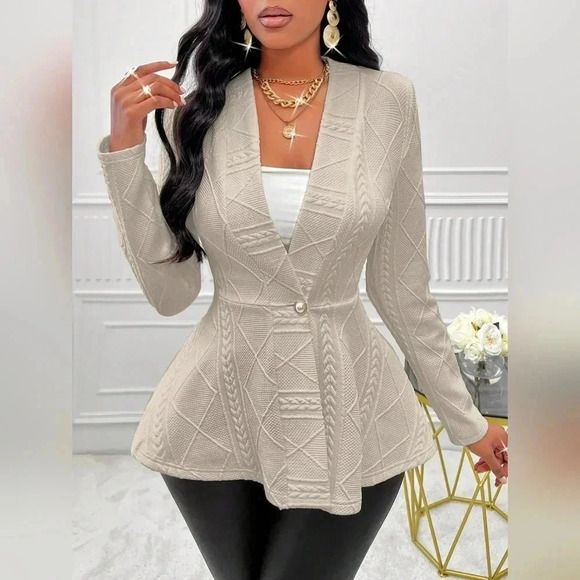 Solid Color Textured Single Button Jacket - Picture 4 of 8